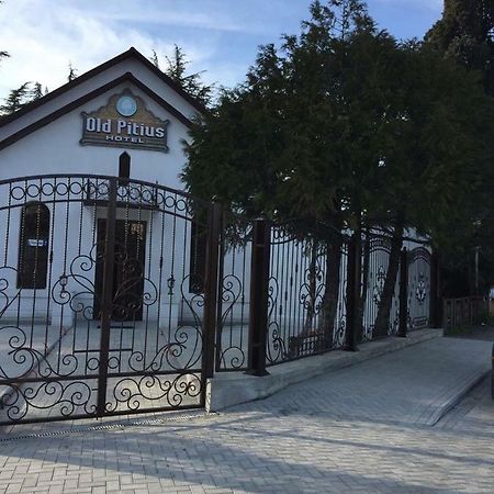 Hotel Old Pitius Pizunda Exterior foto