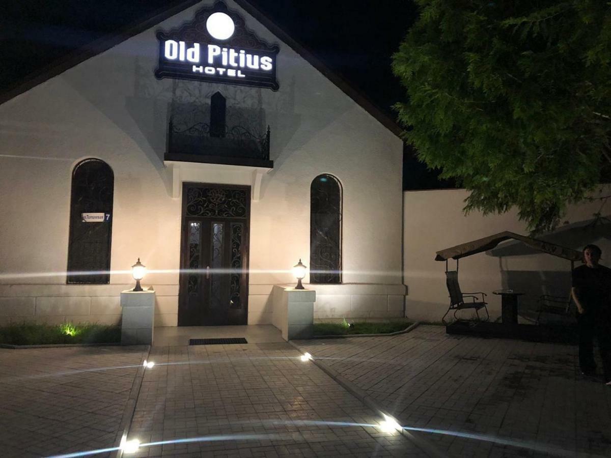 Hotel Old Pitius Pizunda Exterior foto